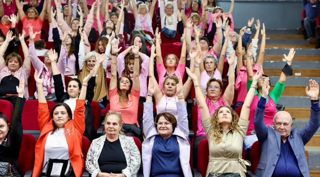Belediye tarafından düzenlenen etkinliğe kadınlar büyük ilgi gösterdi