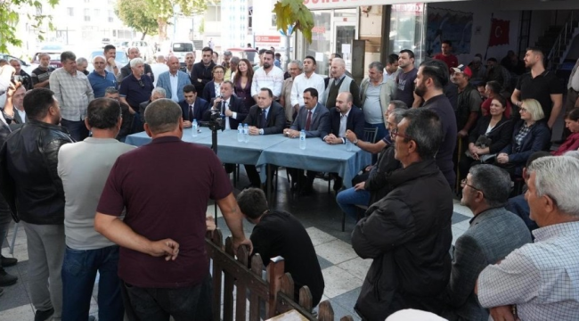 Bir günde 3 mahalleyi ziyaret eden başkan Dutlulu istek yağmuruna tutuldu