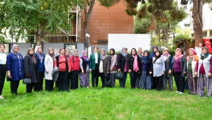 Caberfakılı mahalllesi kadınlarına mamografi çekimi 