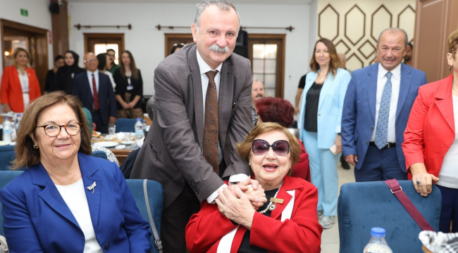 Dünya yaşlılar günü kutlandı