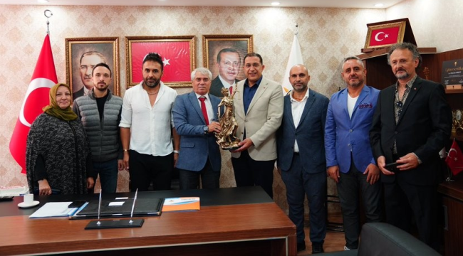 Ege bölgesi Manisa'lılar federasyonu yönetimini AKP'de