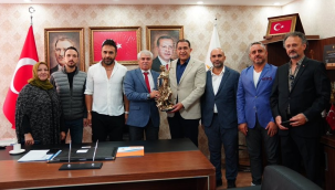 Ege bölgesi Manisa'lılar federasyonu yönetimini AKP'de