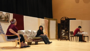 Ekrem Gürel kültür merkezimizde tiyatro perdesi açıldı