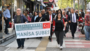 Engelleri kaldırmak için yürüdüler