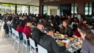 Geleceğin muhasebecileriyle kahvaltıda buluştular