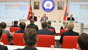  İl koordinasyon kurulu toplantısınada konuşan vali Özkan,kentte içme su riskine dikkat çekti