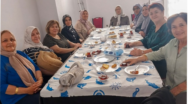 İzmir Demircililer kültürümüzü geliştirme derneği kadın kolları tanışma toplantısı