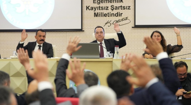 Manisa'nın geleceğini belirleyecek yeni imar planına AKP ve MHP'li meclis üyeleri oy vermedi