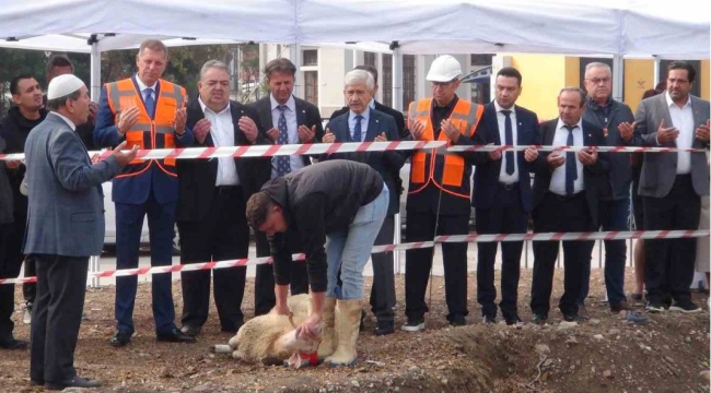 Manisa ticaret borsasının yeni bina temeli atıldı