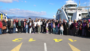 Manisalı kadınlar İzmir'de 