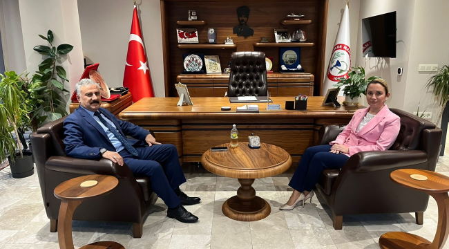 Müdür Aktaş eczacılar odasını ziyaret etti