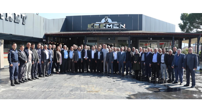 Muhtarlar gününde konuşan başkan Dönmez''muhtarlarımızla omuz omuza, Kula için çalışıyoruz''