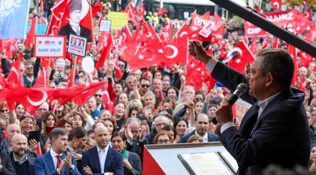 Özgür Özel Avrupa'nın göbeğinde Avrupalı liderleri eleştirdi