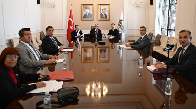 Toplantıda sahipsiz hayvanların rehabilitasyonu için geliştirilen modeller ele alındı