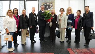 Türk kadınlar birliği Manisa şube başkanı Çetindağ ve başkan Bulgay başkan Dutlulu'yu ziyaret etti