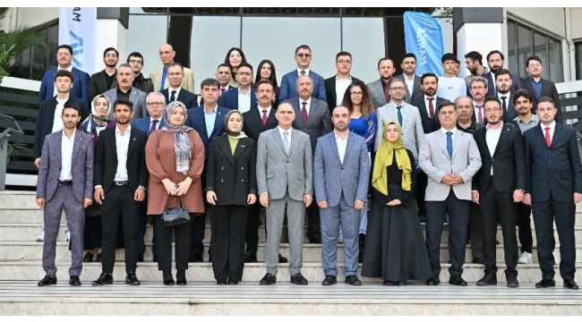 Vali Özkan''En büyük gücümüz gençliğimiz ve gençlerimizin enerjisi''