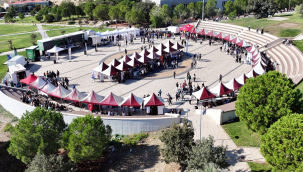 Yeni akademik yılı CBÜ'de merhaba etkinliği'25 karşıladı