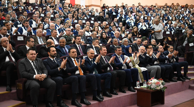 Yılmaz Manisa CBÜ akademik yılı açılış törenine katıldı