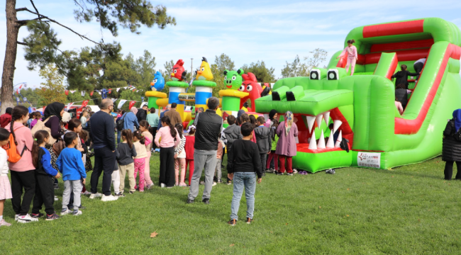 Yuntdağ Cumhuriyet çocuk şenliği coşkulu geçti