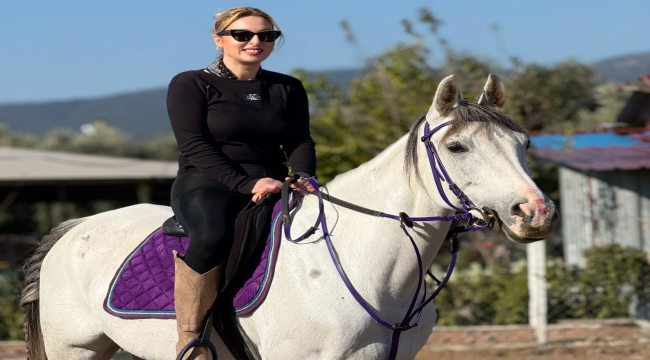 Atın üstünde ki Türk değilse yüktür