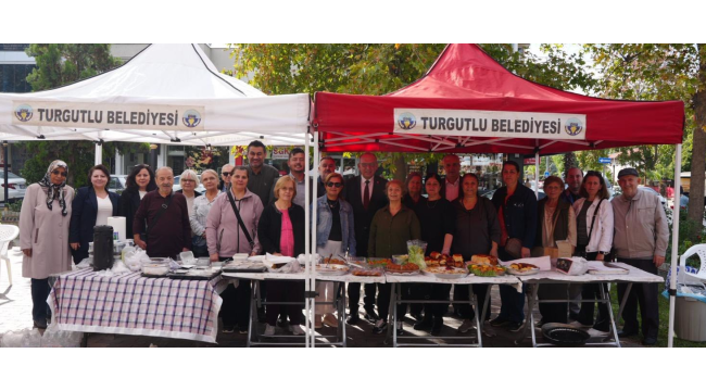 Başkan Akın kermese katıldı