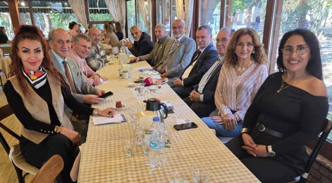 Başkan Balaban NE-DER yönetimiyle öğretmen okulları açma projesini ele aldı