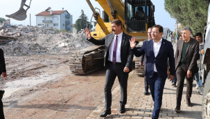 Başkan Dönmez'den Sındırgı'ya destek ziyareti