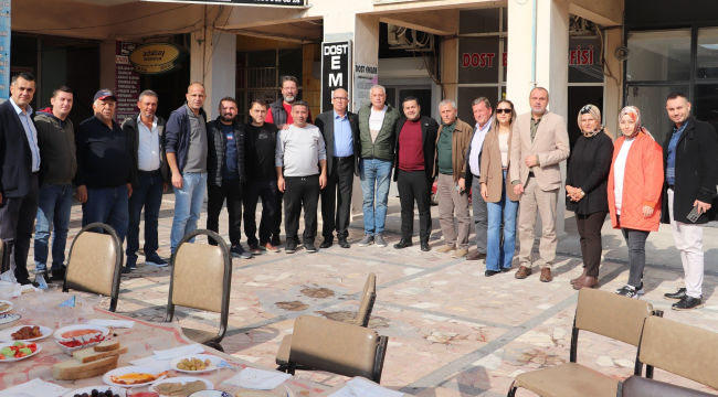 Başkan Dönmez esnaf kahvaltısına katıldı