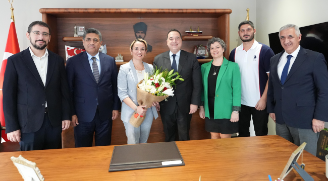 Başkan Dutlulu eczacılar odasını ziyaret etti