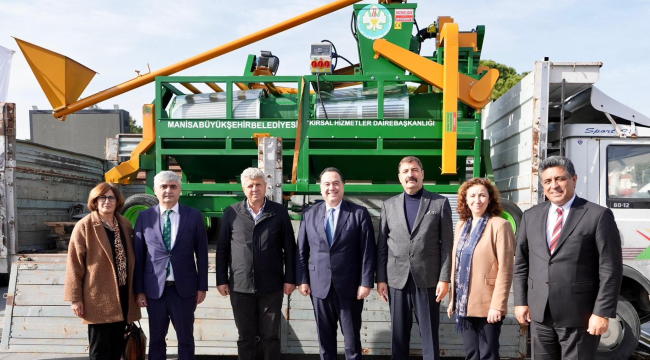 Başkan Dutlulu tohum eleme makinasını Selendi ziraat odasına teslim etti