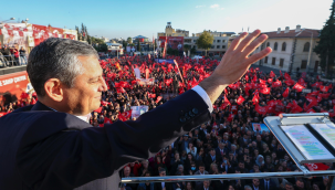 Özel'den sivil anayasa açıklaması: Partileri millet açar, millet kapatır