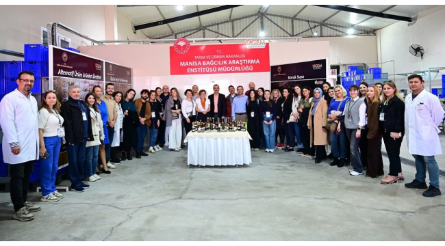 Farklı ülkelerden gelen konuklar Manisa bağcılık araştırma enstitüsünde 