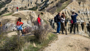 Fotoğrafçılık kursu öğrencileri Kula'yı fotoğrafladı