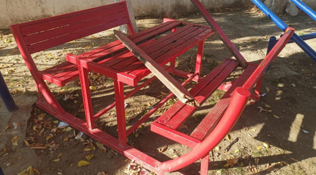 Gölmarmara'da Vandalizm hortladı