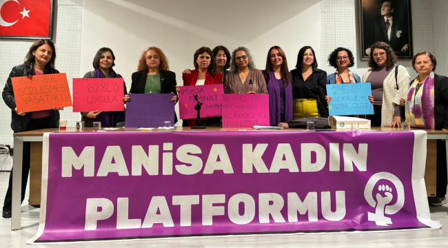 Kadın Platformu tarafından düzenlenen "medeni kanun ve haklarımız" semineri