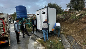 Kırkağaç'ta 3 mahalleye portatif tuvaletler yerleştirildi