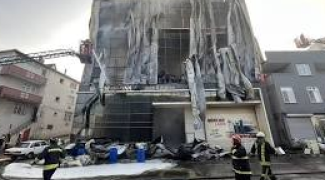 Kocaeli'de parfüm deposunda yangın! 6 kişi hayatını kaybetti