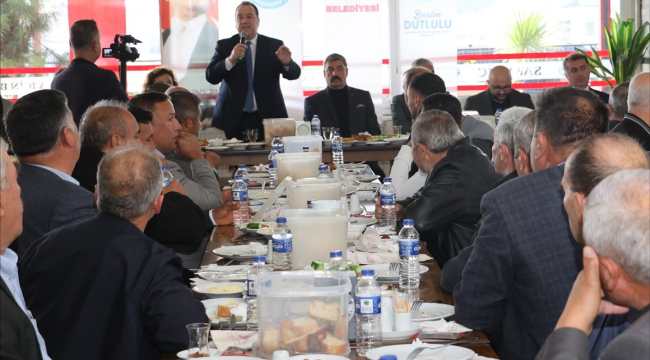 Kula düğün salonu, otogar, TMO alım ofisi ve güreş sahasına kavuşuyor