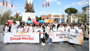 Manisa'da bir ilk! çocuklar hakları için yürüdü