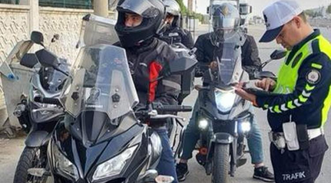 Manisa'da iki günde trafik kurallarına uymayan 67 araç trafikten men edildi