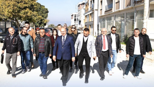 MESO başkanı Akyüz Muradiye'de esnafları ziyaret etti