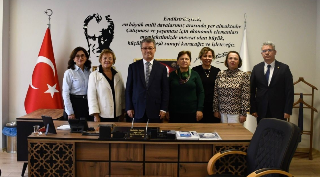 Salihli kadın girişimciler kurulu üyeleri OSB'de