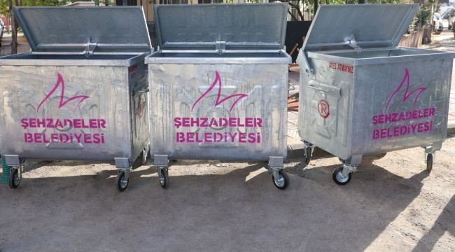 Şehzadelerde yeni çöp konteynerleri mahalleler dağıtıldı