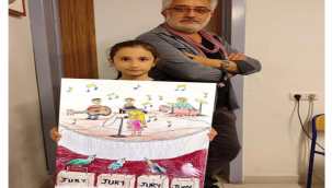 Sinop'ta ilkokul öğrencisi çizdiği karikatürle dünya birincisi oldu