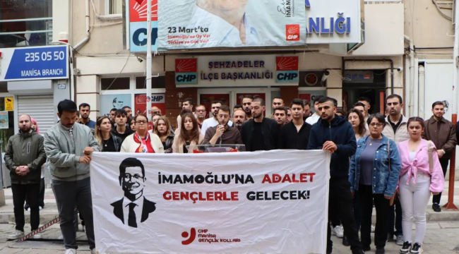 Tüm Türkiye'de TRT eş zamanlı protesto edildi