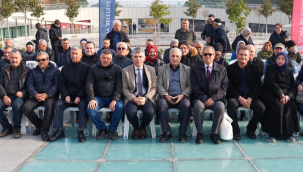 17.440 fidan bağışı yapan doğa sever Münire Arslan'a plaket