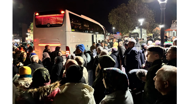 Alaşehir'de hacı adayları kutsal topraklara dualarla uğurlandı