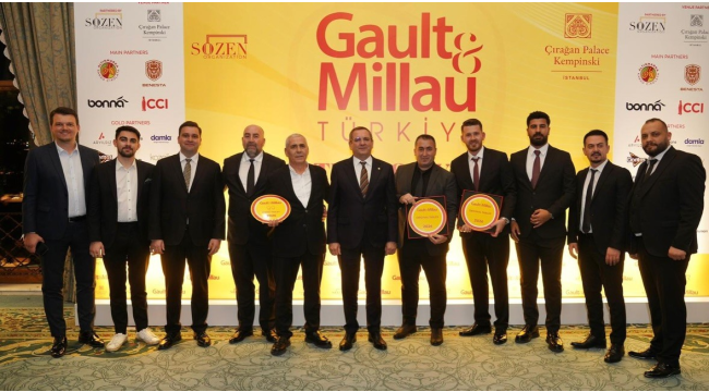 Ayvalık'ta 3 işletme Gault & Millau 2026 Türkiye gastronomi rehberi, ödülü aldı
