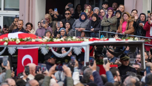 Başkan Durbay alkışlar eşliğinde son yolculuğuna uğurlandı