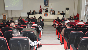 Başkan Okur galerici esnafıyla bir araya geldi